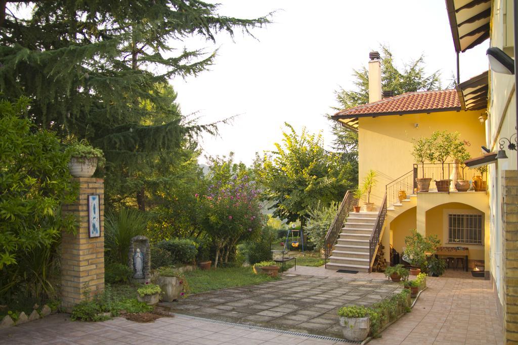 B&B Azzurra Пескара Экстерьер фото